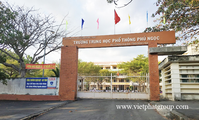 Trường THPT Phú Ngọc